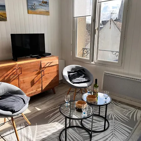 Sur Les Toits De St Aubin - La アパート *